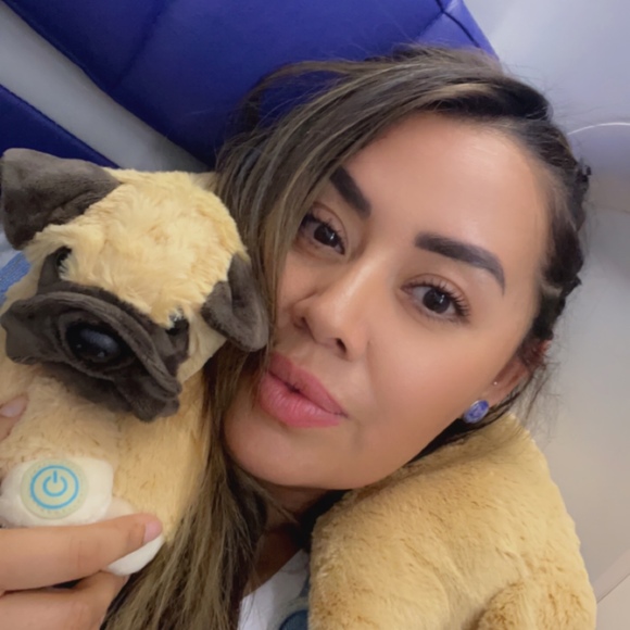 Meet your Posher, Viviana - Picture 1 of 1